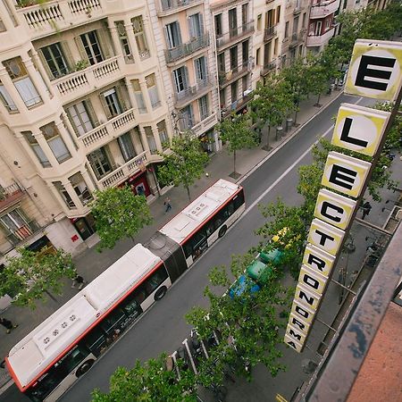 Pension Norma Barcelona Exterior photo